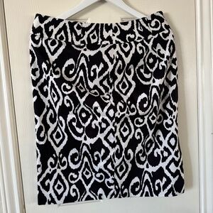 White House Black Market Skirt-Size 10
